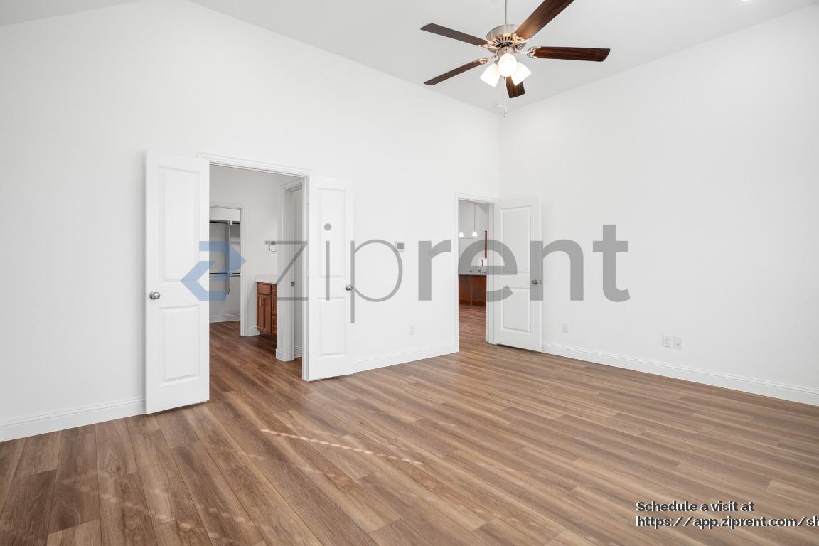 Building Photo - 2900 Long Slope Rd