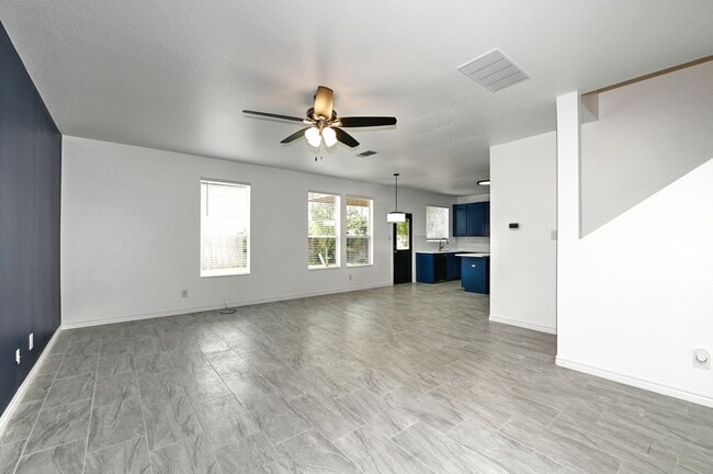 Building Photo - 5 bed | 3 bath | Corner lot | Fully remode...