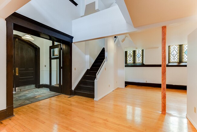 Building Photo - 2 Bed | 1.5 Bath | Converted Church Condo in the heart of Selby/Dale neighborhood