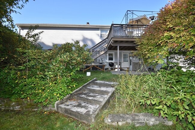 Building Photo - 67 Basil Rd