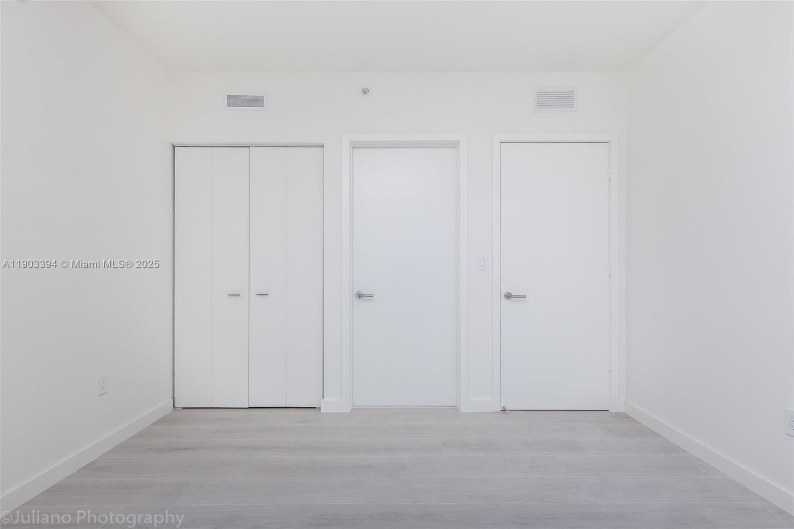 Building Photo - 1300 S Miami Ave