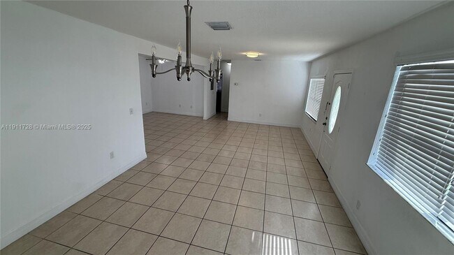 Building Photo - 3211 NW 19th Terrace