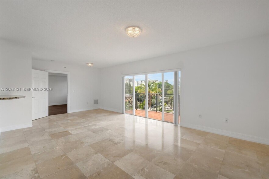 Building Photo - 101 Sidonia Ave