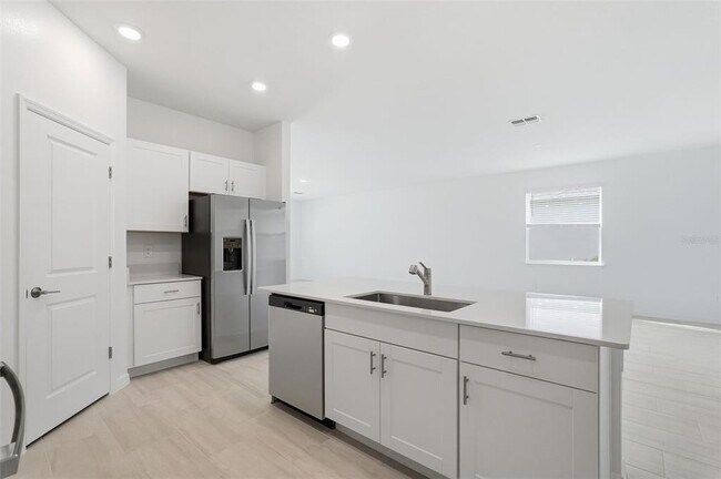 Building Photo - 9222 Scouter Bee Pl