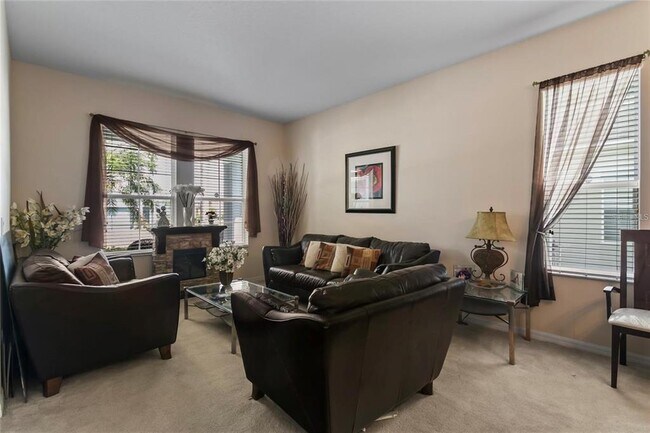 Building Photo - 913 Dorset Pl