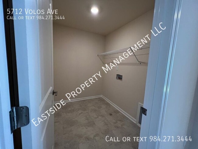 Building Photo - 5712 Volos Ave