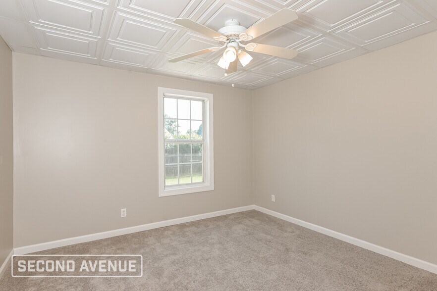 Building Photo - 130 Shenandoah Dr