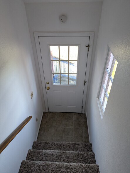 Building Photo - 211 E 3rd St