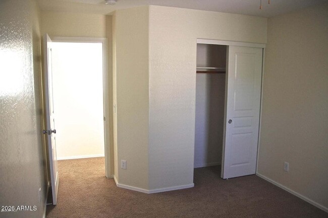 Building Photo - 1918 E Harrison St