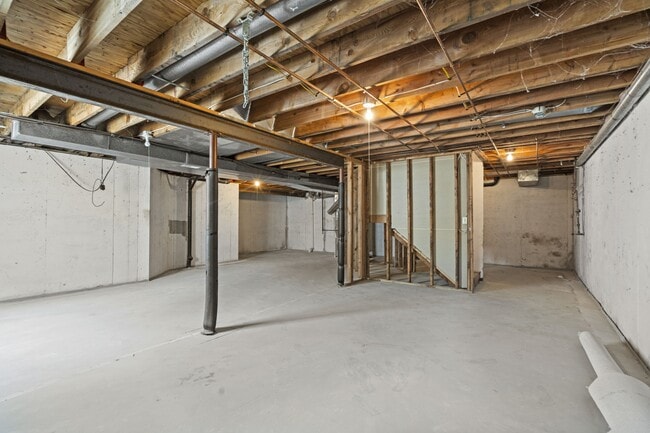 Building Photo - 13178 Hayes St