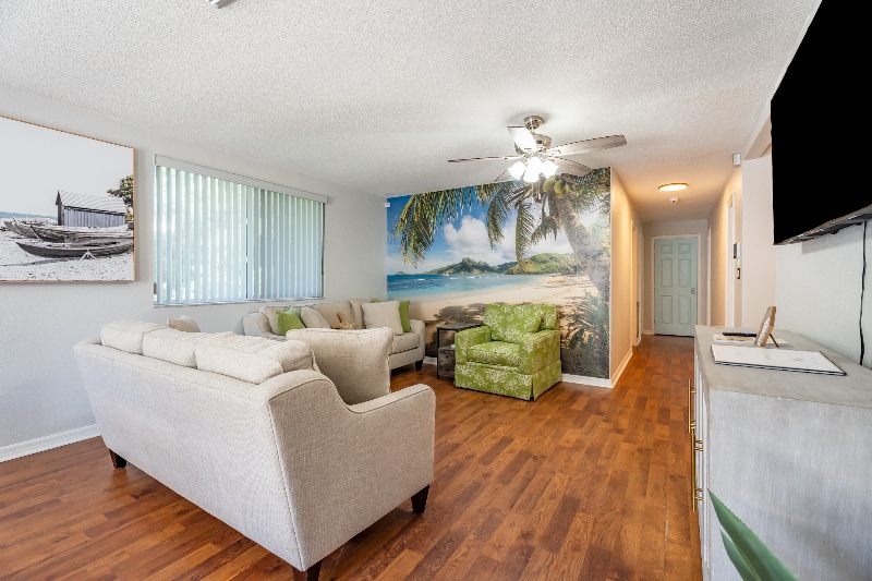 Building Photo - 1556 Churchill Ct