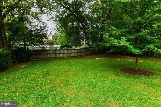 Building Photo - 4105 Yardley Ct