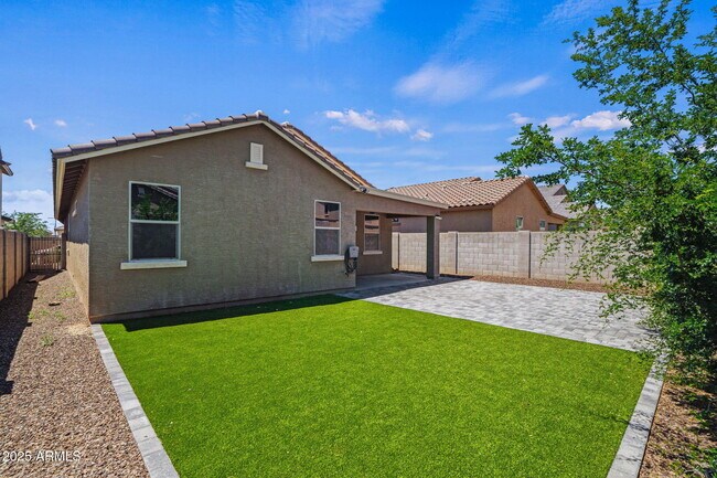 Building Photo - 21582 W Cocopah St