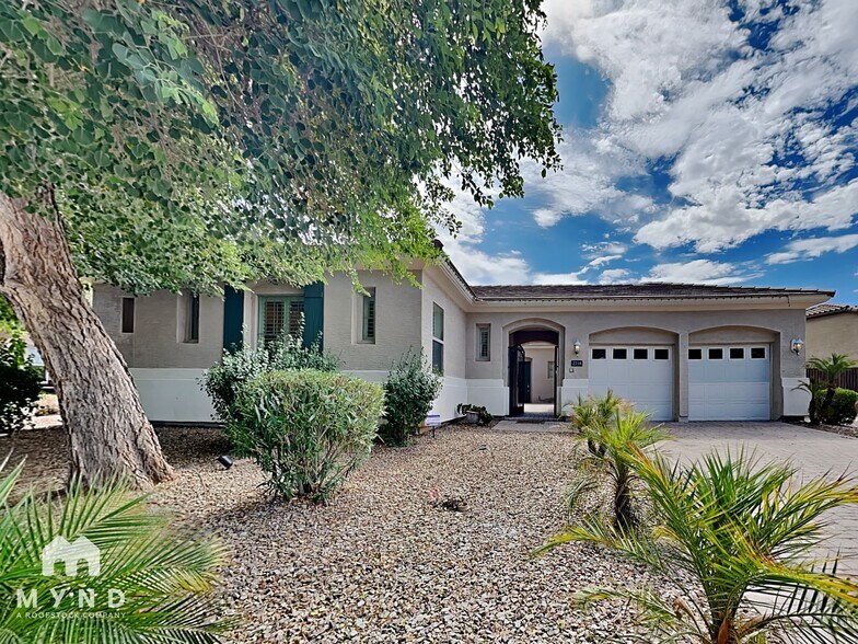 Primary Photo - 2716 S Quinn Ave