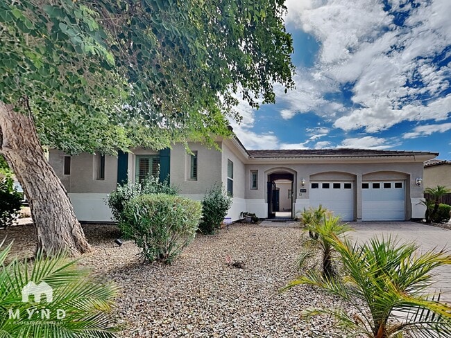 Building Photo - 2716 S Quinn Ave