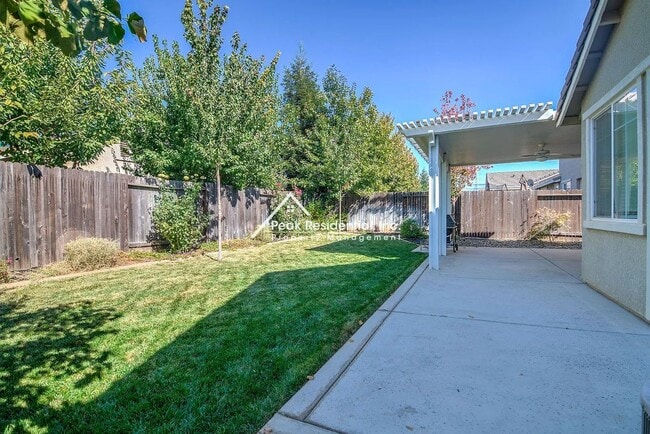 Building Photo - Beautiful 3bd/2ba Rancho Cordova Home-Must See!