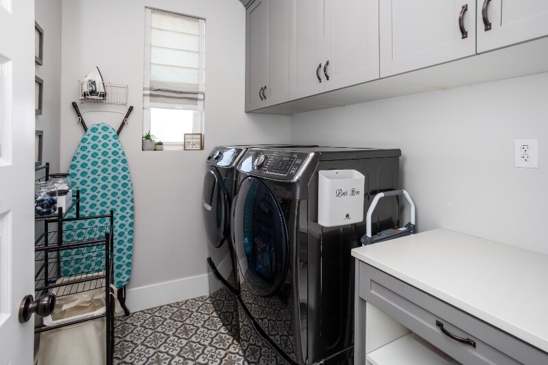 Building Photo - 364 Clark Cir