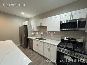 Building Photo - 6323 Mesita Dr