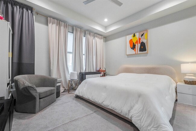 Building Photo - 2802 Grand Fountains Dr