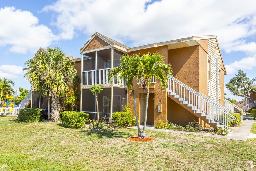 Building Photo - Coral Palms Apartments
