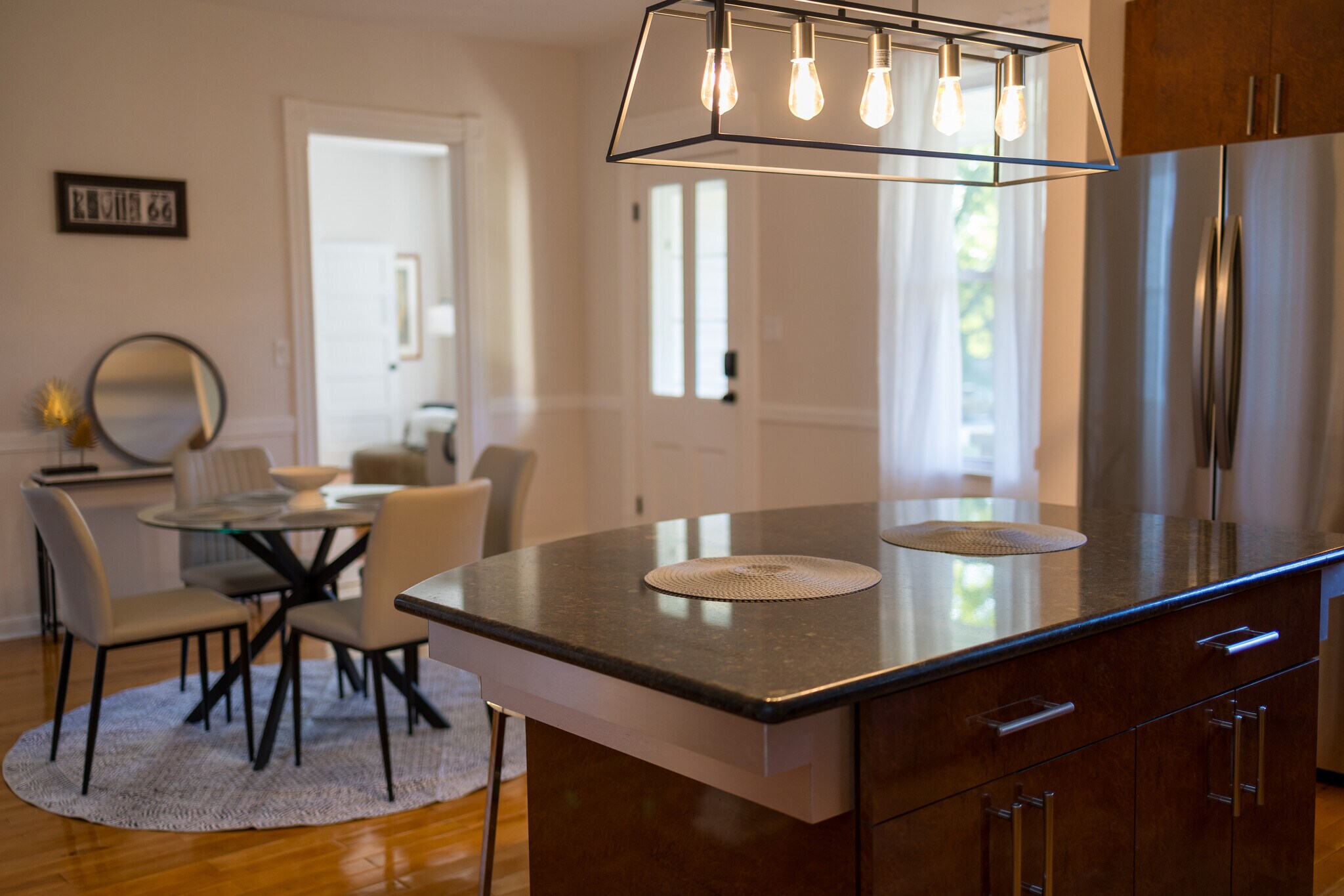 Building Photo - 5104 Abigail Dr