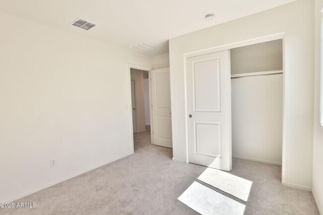 Building Photo - 25847 W Winston Dr