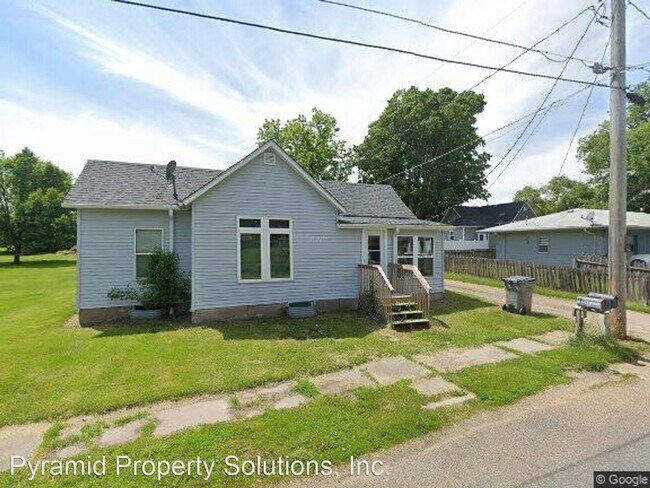 Primary Photo - 2 br, 1 bath House - 307 N Columbus St