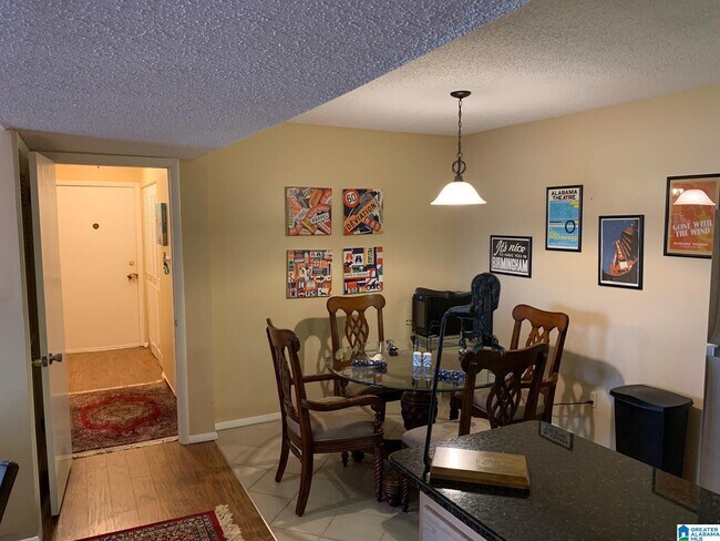 Building Photo - 210 Woodland Vlg