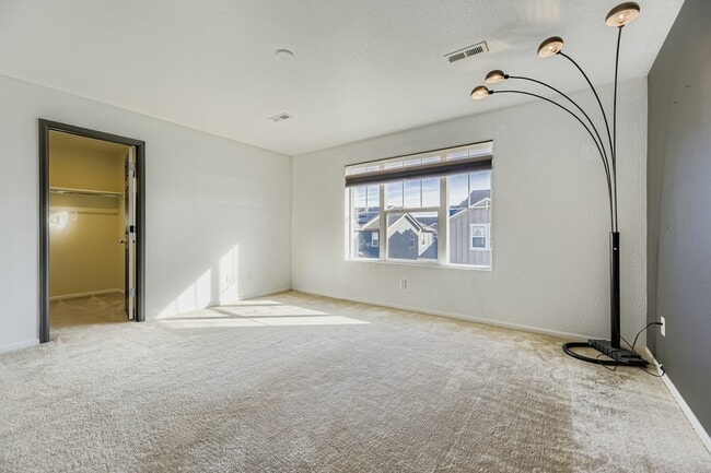 Building Photo - 15765 E Otero Ave