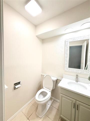 Building Photo - 1670 Clydesdale Dr