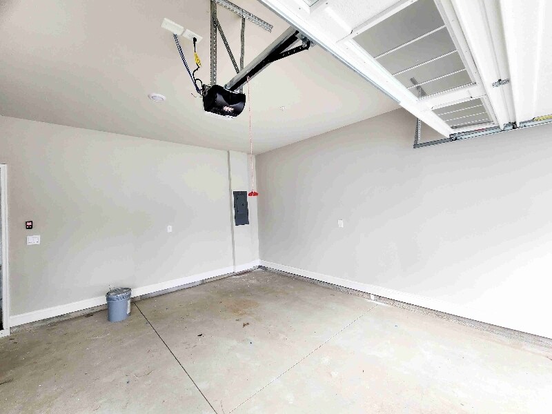 Building Photo - 1054 Knoxboro Ln