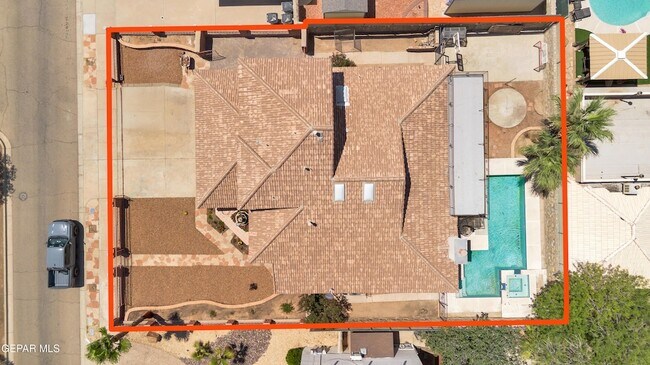 Building Photo - 1325 Whirlaway Dr