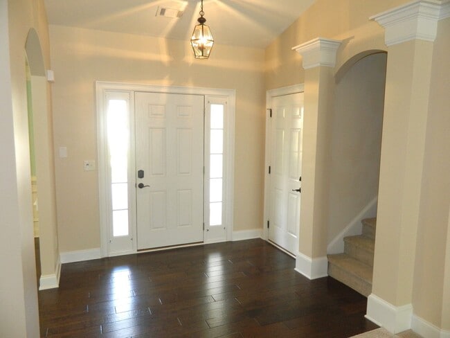 Building Photo - 9515 Berwick Ct