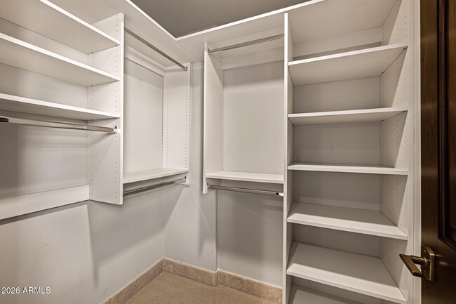 Building Photo - 8406 E Calle Buena Vista