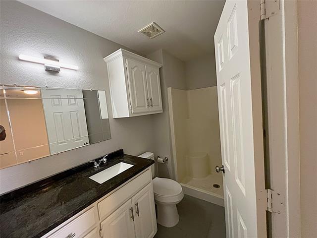 Building Photo - 902 Mack Pl