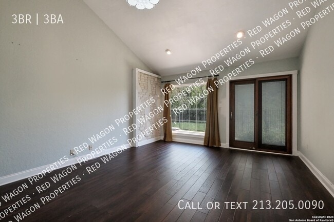 Building Photo - 1029 River Park