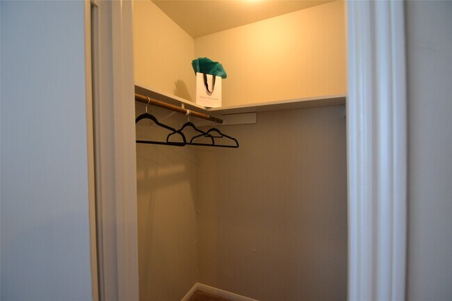 Building Photo - 12711 Westleigh Dr