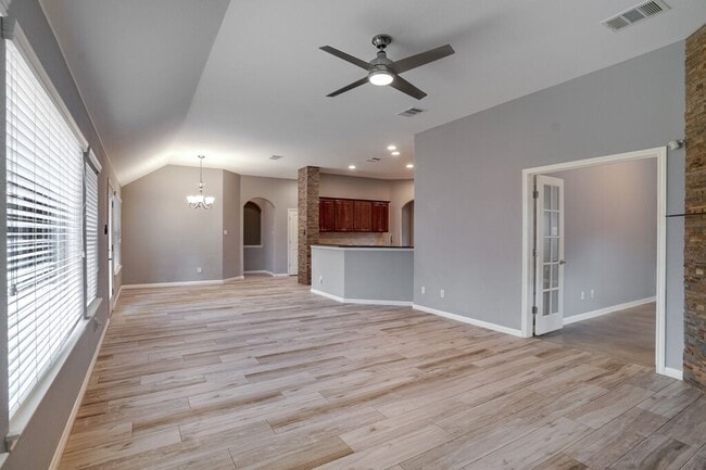 Building Photo - 125 Snowdrift Trail