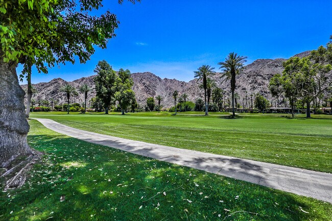 Building Photo - 77137 Iroquois Dr