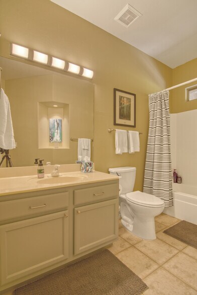 Building Photo - 655 W Vistoso Highlands Dr