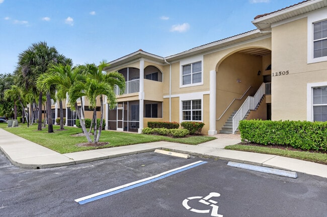 Building Photo - 12505 McGregor Blvd
