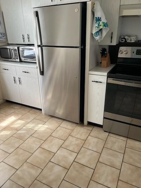 Building Photo - 4054 Exeter