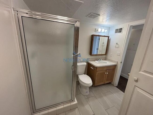 Building Photo - Beautiful 3 beds 2 baths in Orem