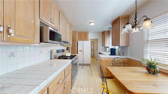 Building Photo - 13322 Valleyheart Dr N