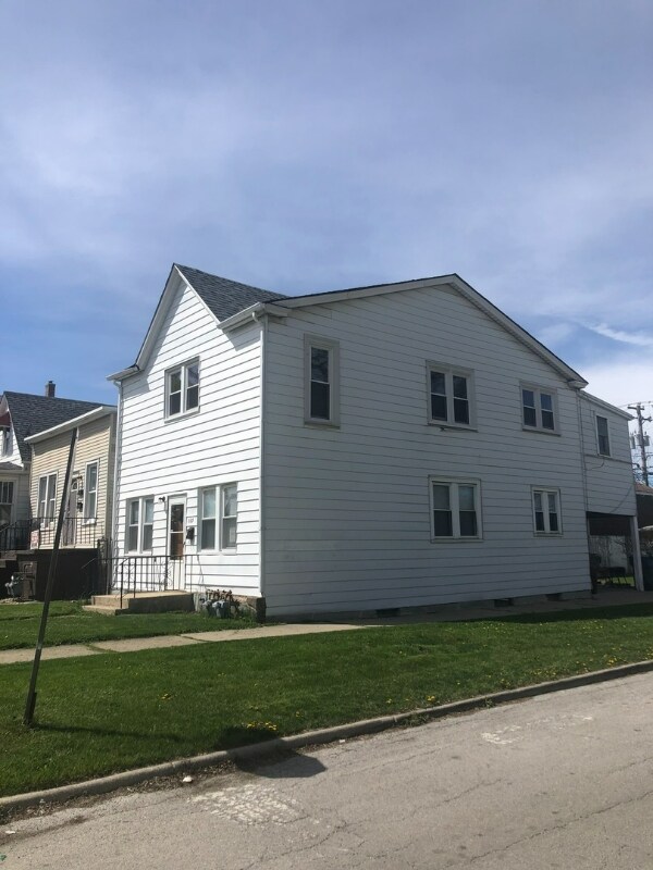 Building Photo - 163 E 23rd St