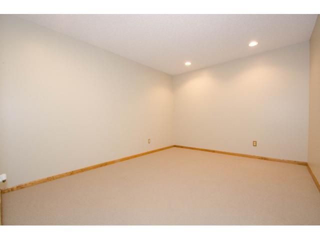 Building Photo - 7618 Parkridge Way