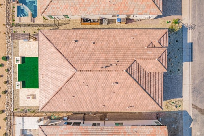 Building Photo - Luxury Rental in Queen Creek - Try Before You Buy