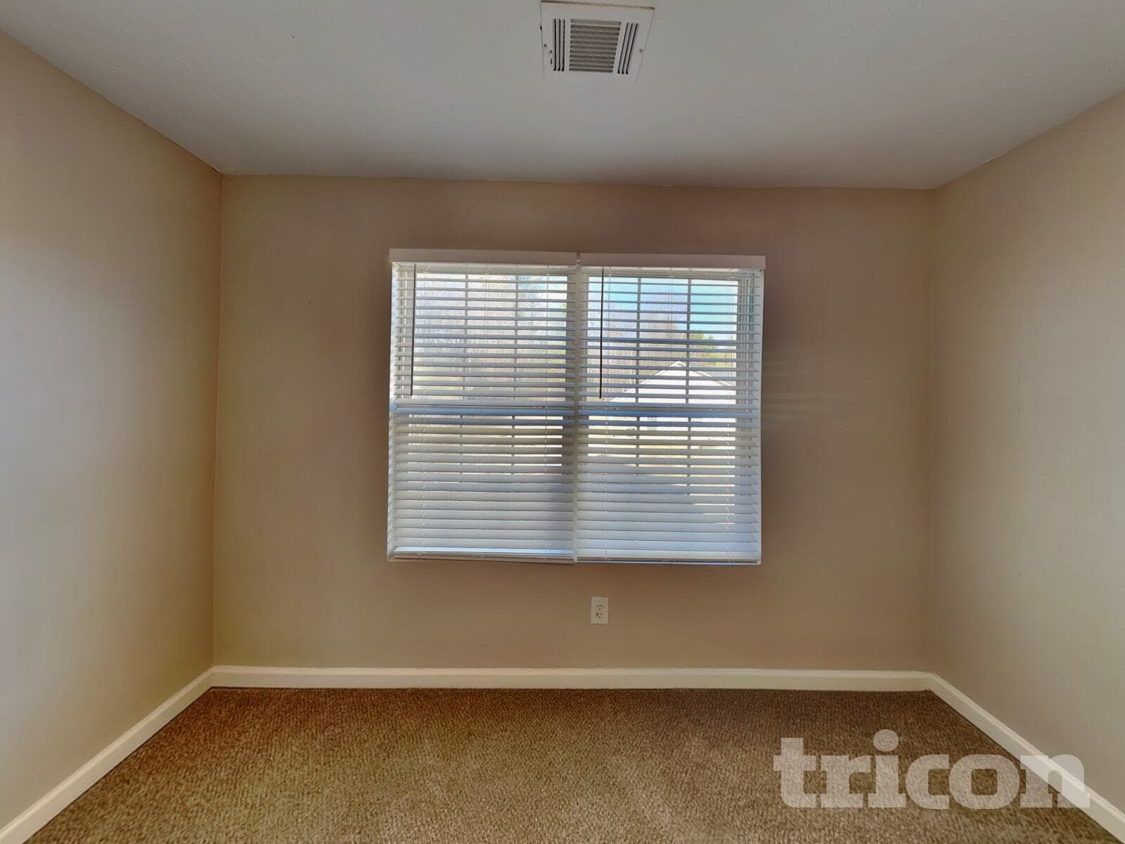 Building Photo - 40 Deadwood Ln