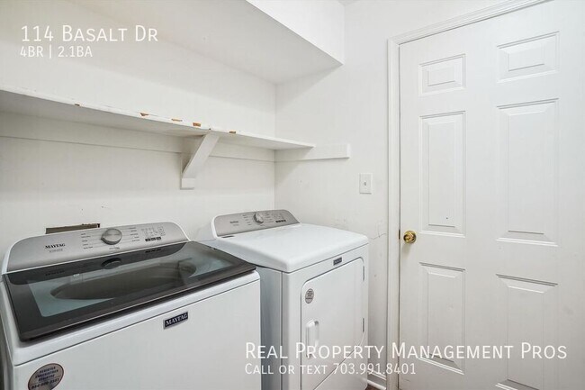 Building Photo - 114 Basalt Dr
