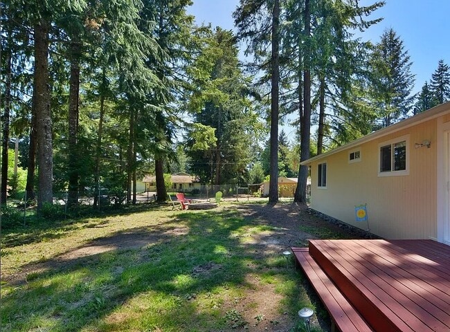 Building Photo - 3930 Brook Ln NW